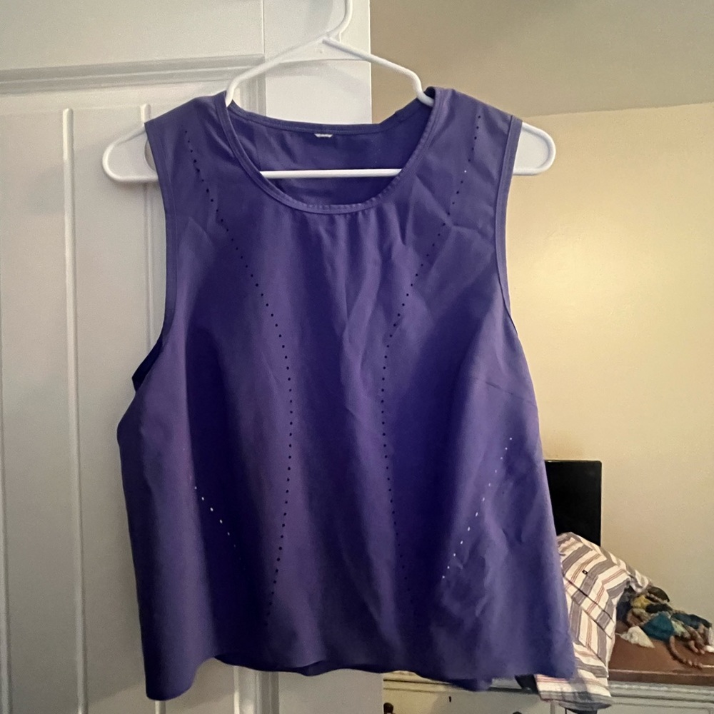 Lululemon tank top